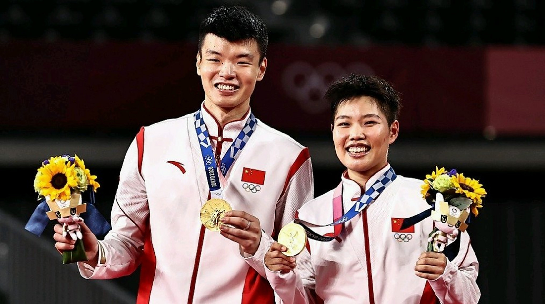 包含泰国队翻盘丹麦队，黄鸭组合扛起全队的词条